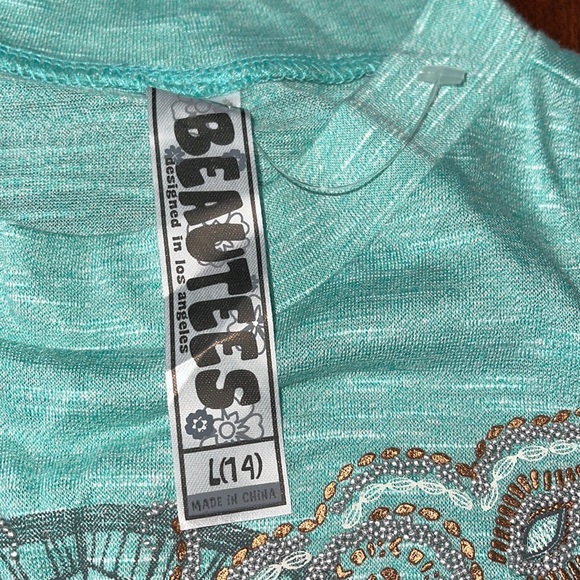 3 For $12 Girls Butterfly Tank Top - Picture 6 of 7